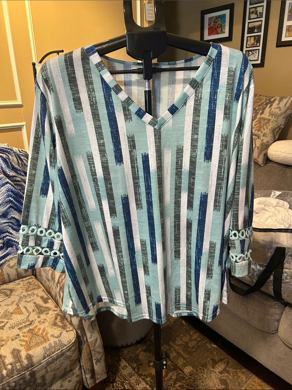 V‑Neck Striped Tunic Top in Aqua and Teal